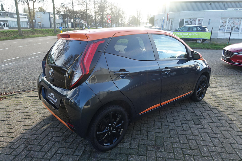 Toyota Aygo 1.0 VVT-i 72pk 5D x-JBL | AUTO AIRCO | CARPLAY | C — photo 5