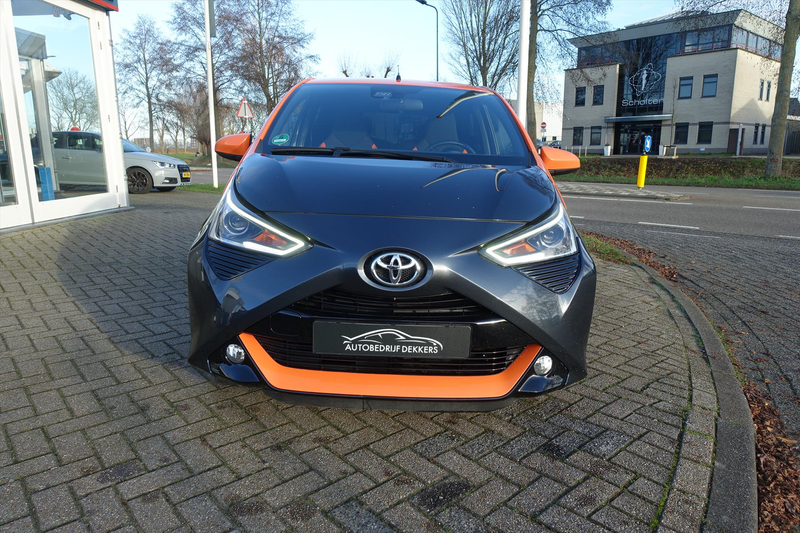 Toyota Aygo 1.0 VVT-i 72pk 5D x-JBL | AUTO AIRCO | CARPLAY | C — photo 3