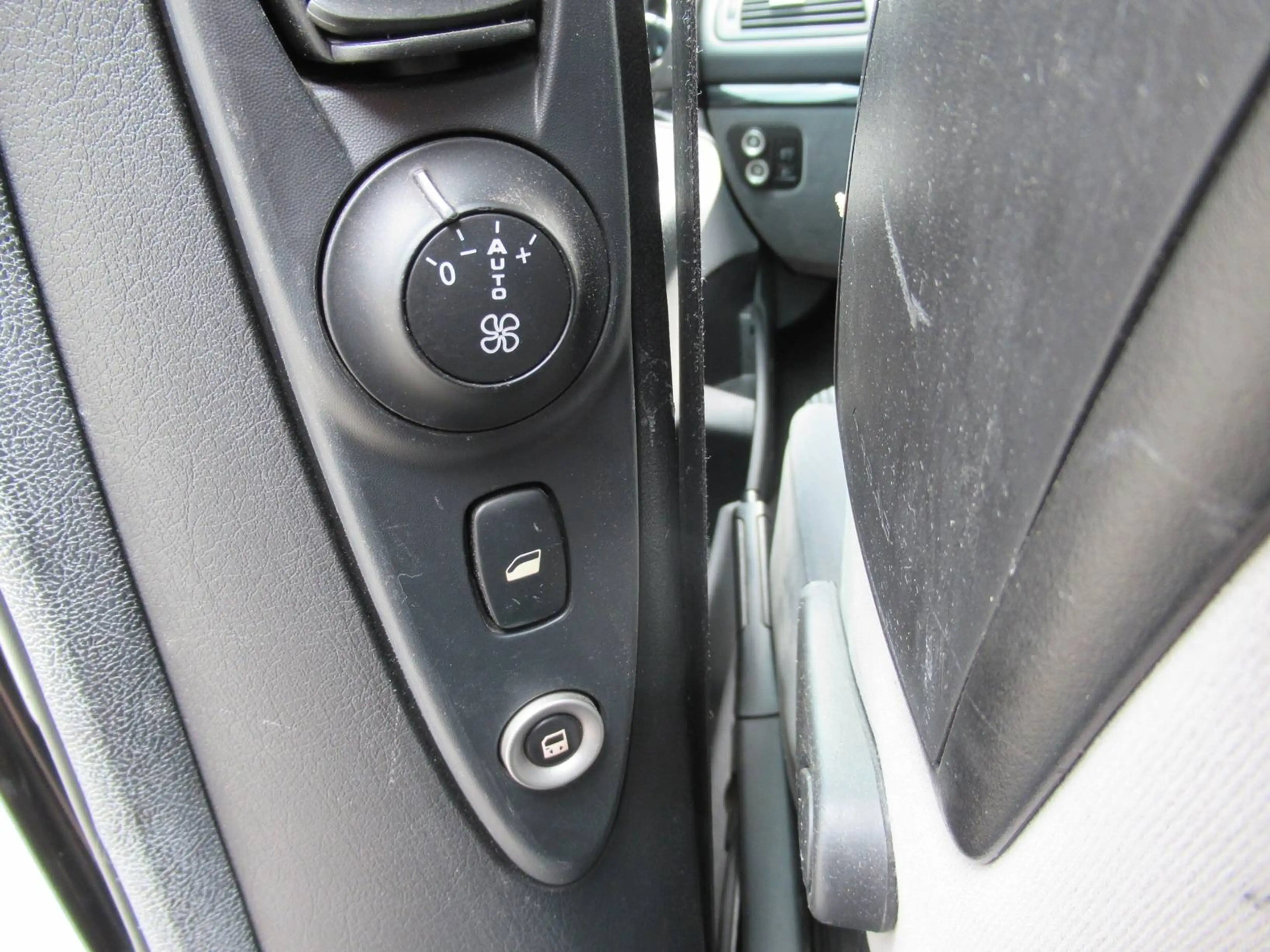 Citroen C8 2.0 HDi Freeride FAP SX-6 Plaatsen-EXPORT/HANDELAAR — photo 13