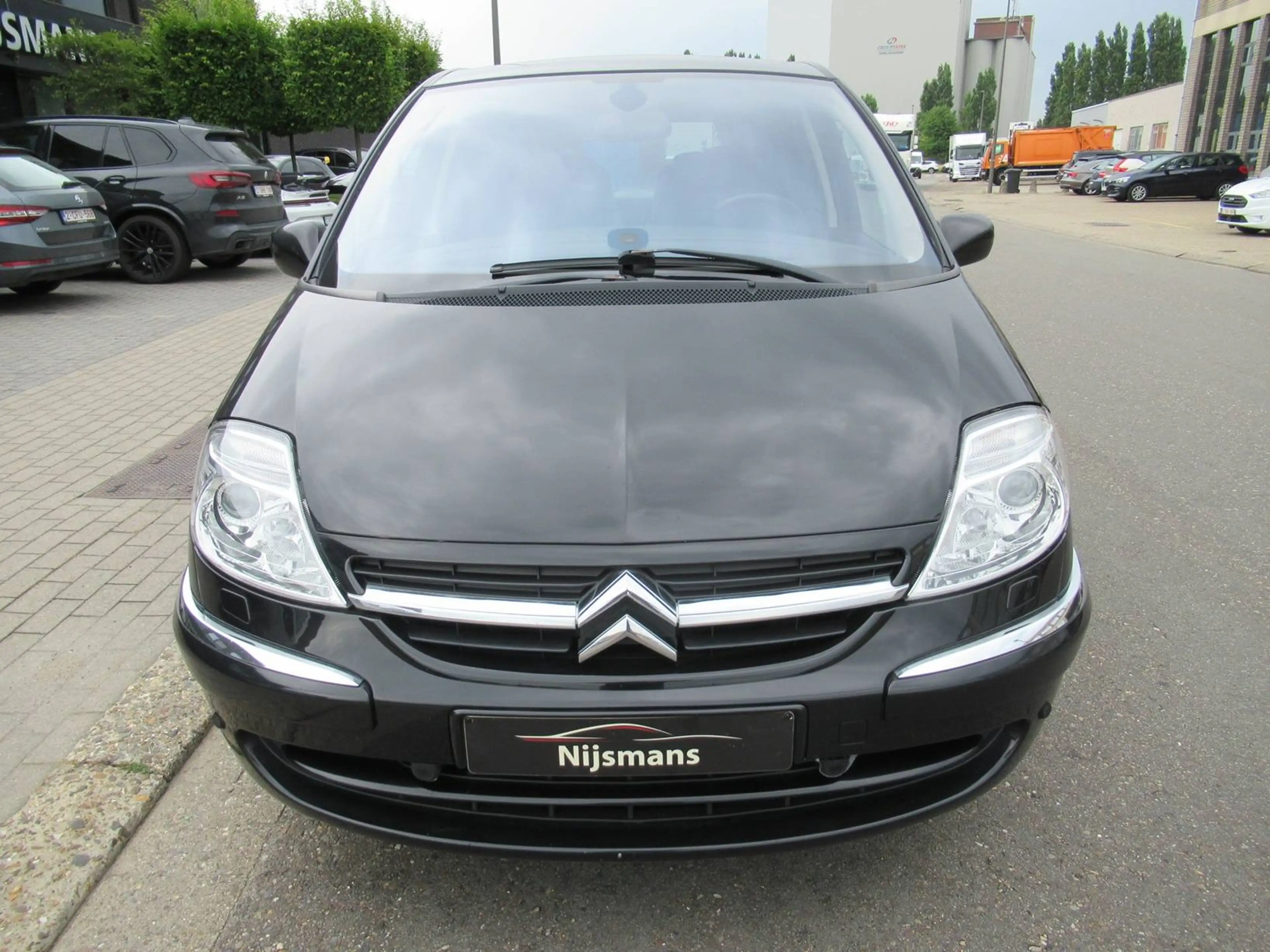 Citroen C8 2.0 HDi Freeride FAP SX-6 Plaatsen-EXPORT/HANDELAAR — photo 2