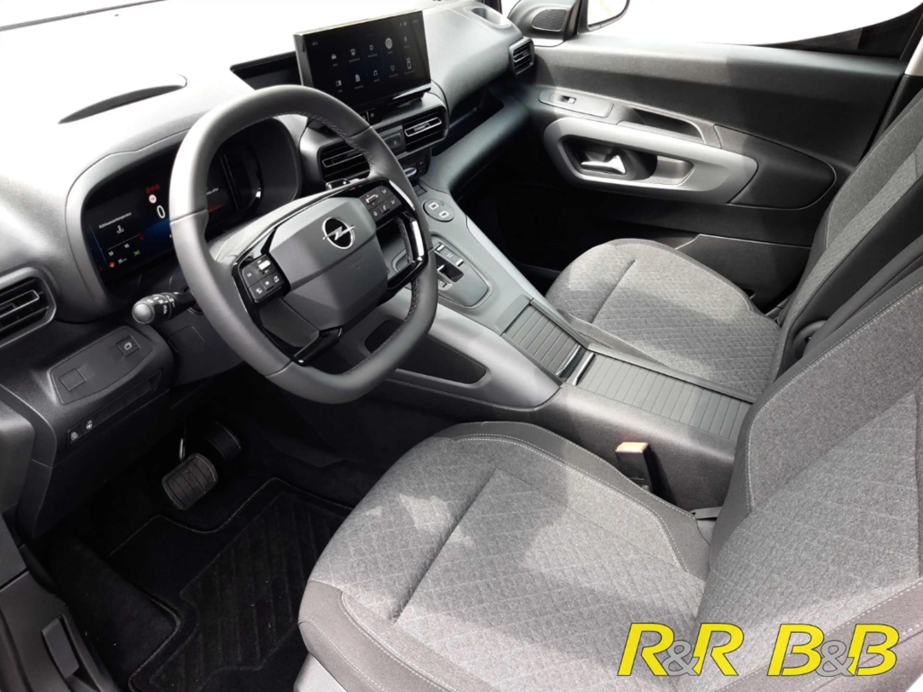 Opel Combo Life E Edition XL N1+LED+ Mehrzonenklima+Musikstreaming — photo 9