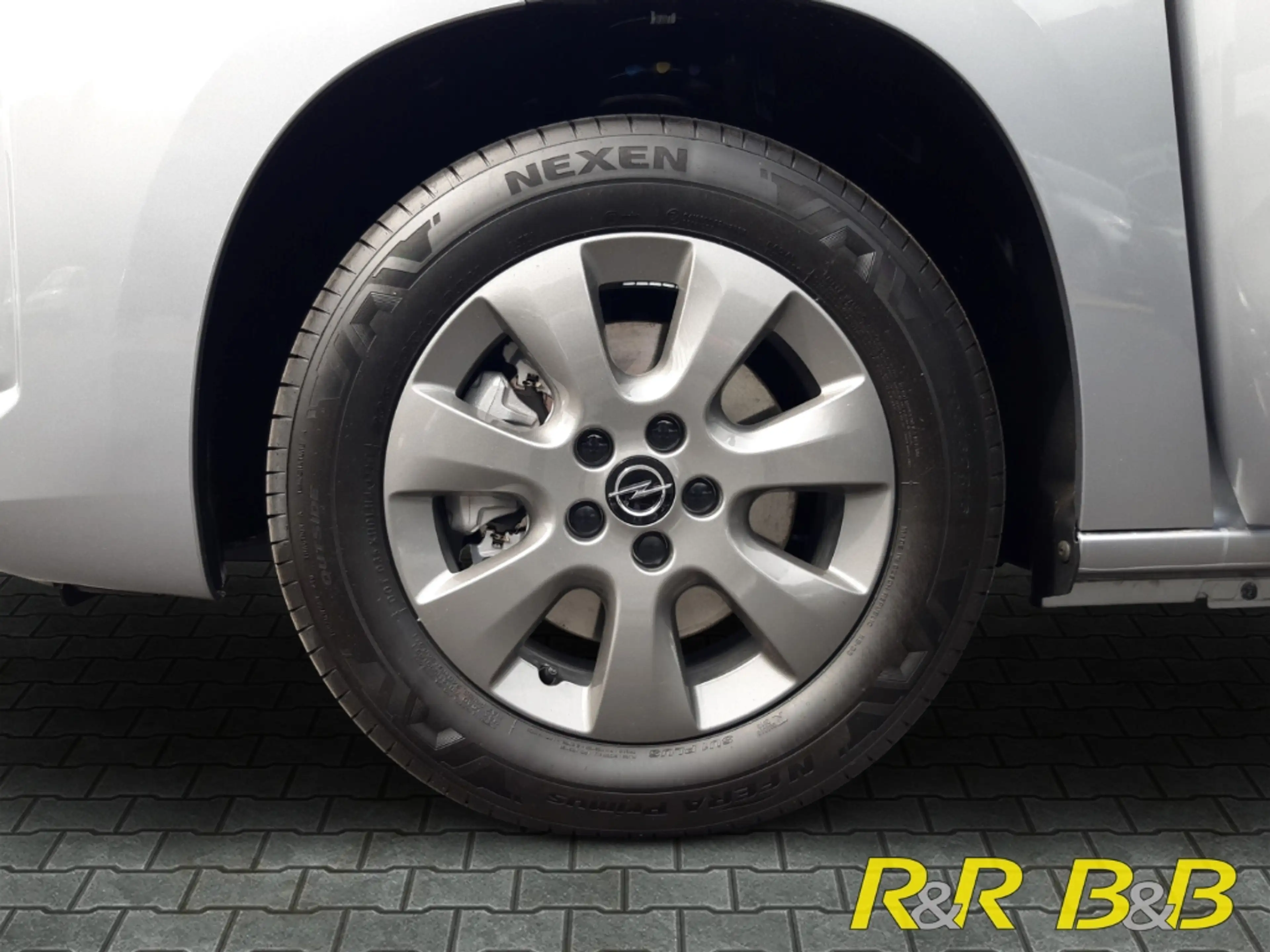 Opel Combo Life E Edition XL N1+LED+ Mehrzonenklima+Musikstreaming — photo 5