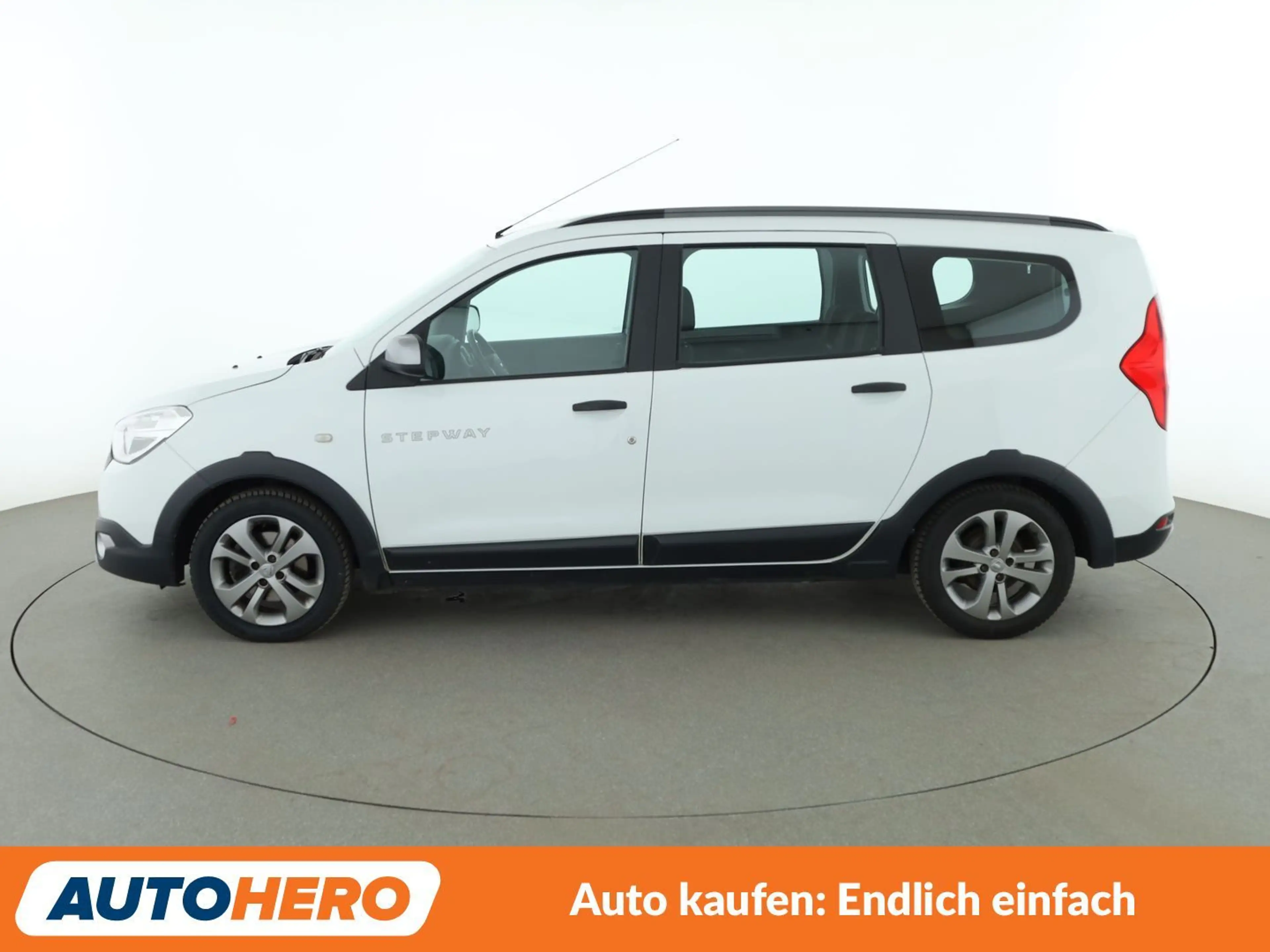 Dacia Lodgy 1.2 TCe Stepway *NAVI*TEMPO*PDC*SHZ*ALU*KLIMA* — photo 3