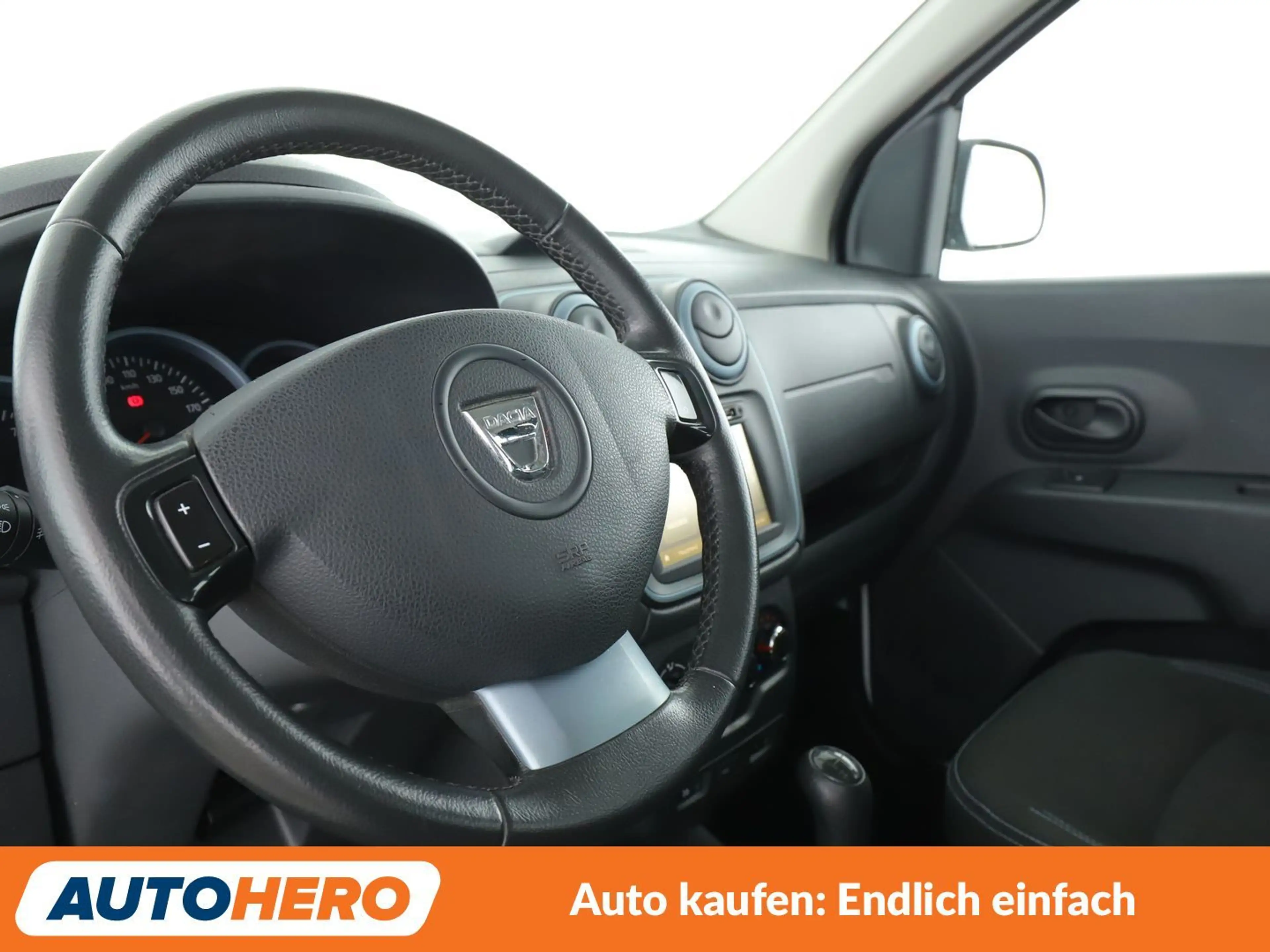 Dacia Lodgy 1.2 TCe Stepway *NAVI*TEMPO*PDC*SHZ*ALU*KLIMA* — photo 11