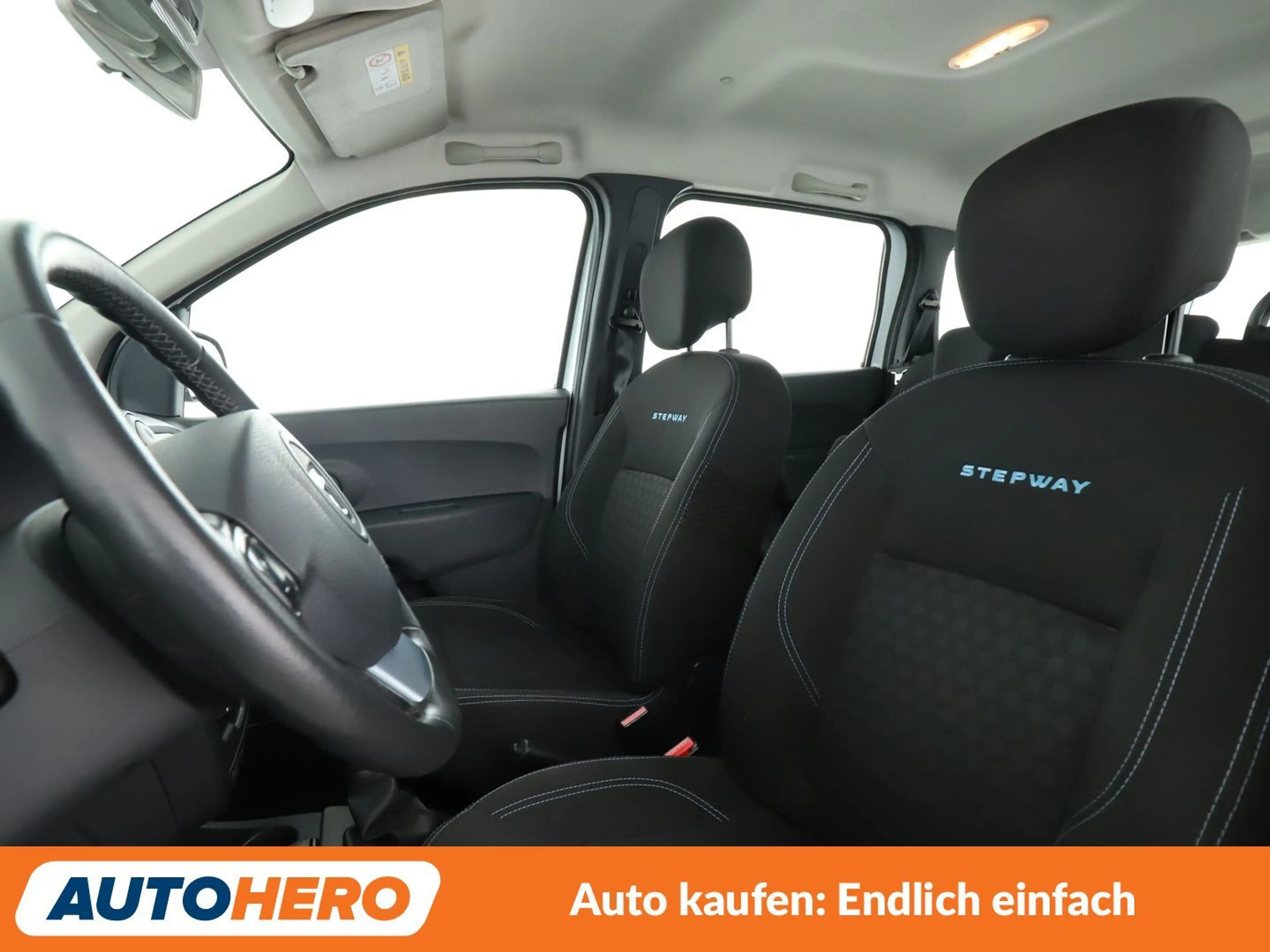 Dacia Lodgy 1.2 TCe Stepway *NAVI*TEMPO*PDC*SHZ*ALU*KLIMA* — photo 10