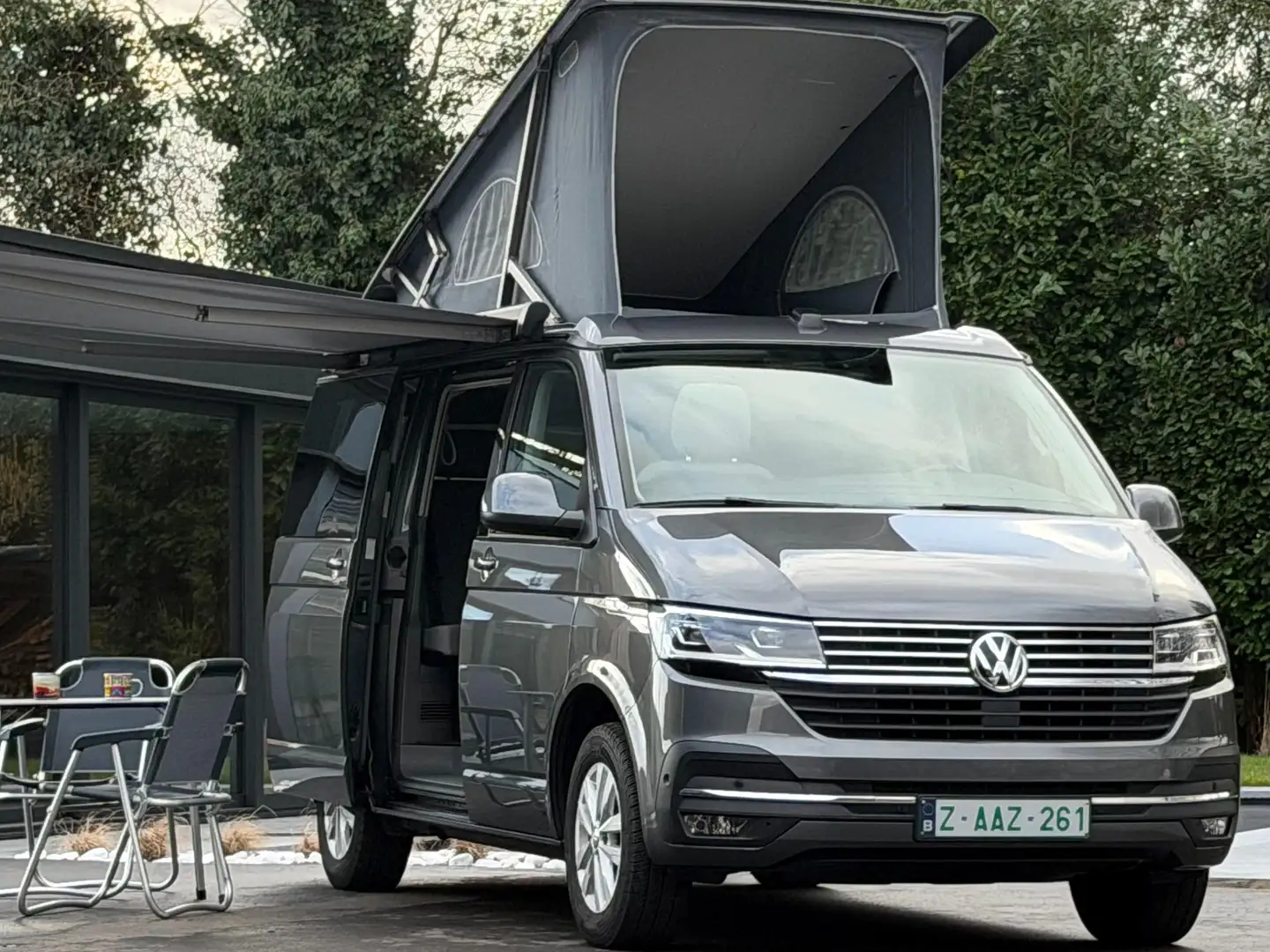Volkswagen T6.1 California Ocean 150 pk DSG Gris - 1