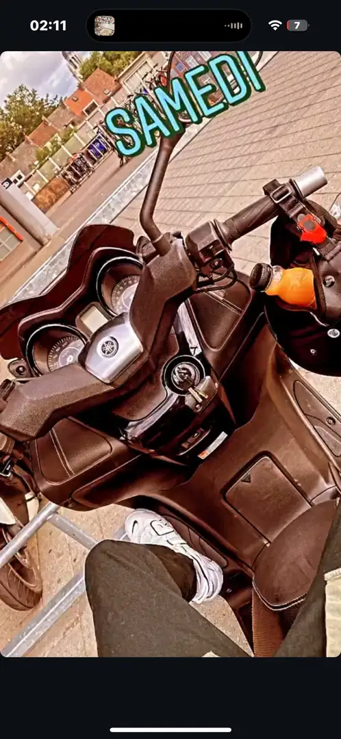 Yamaha X-Max 125 Momo désigne Black - 2