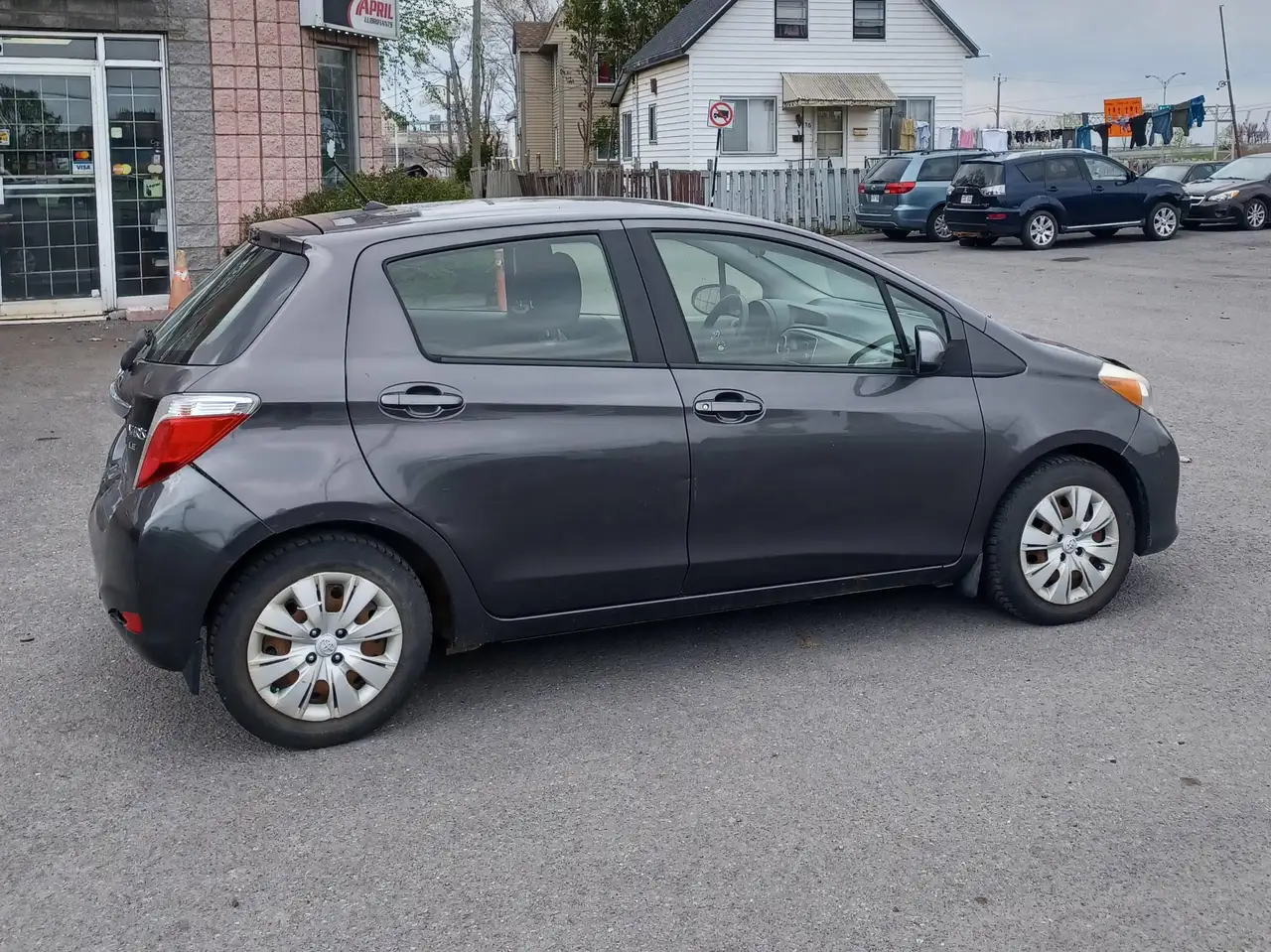 Toyota Yaris снимка Toyota Yaris