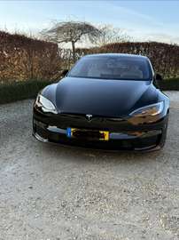 100 kWh Tri Motor Plaid