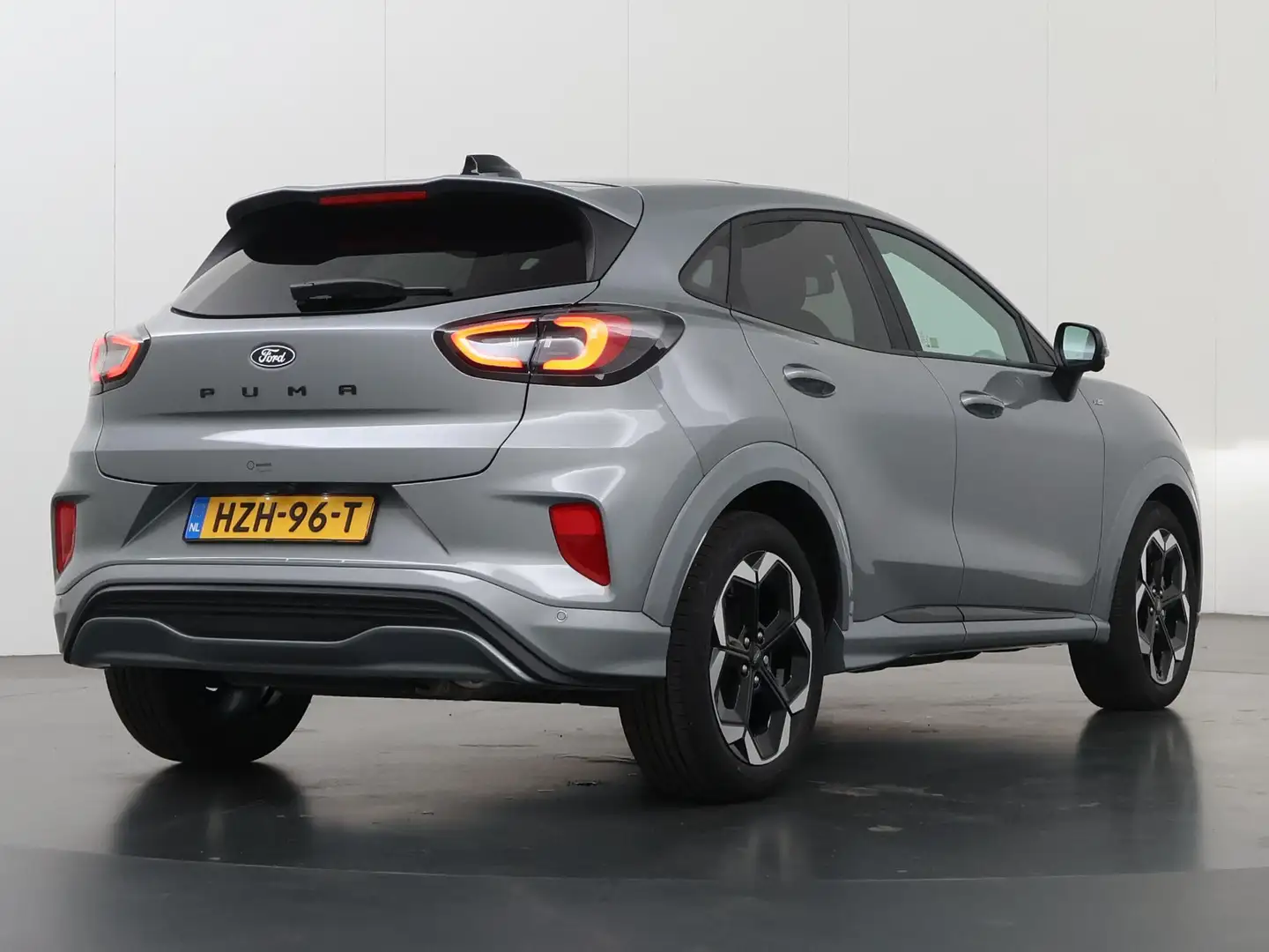 Ford Puma 1.0 EcoBoost Hybrid ST-Line X | Facelift | Trekhaa Gris - 2