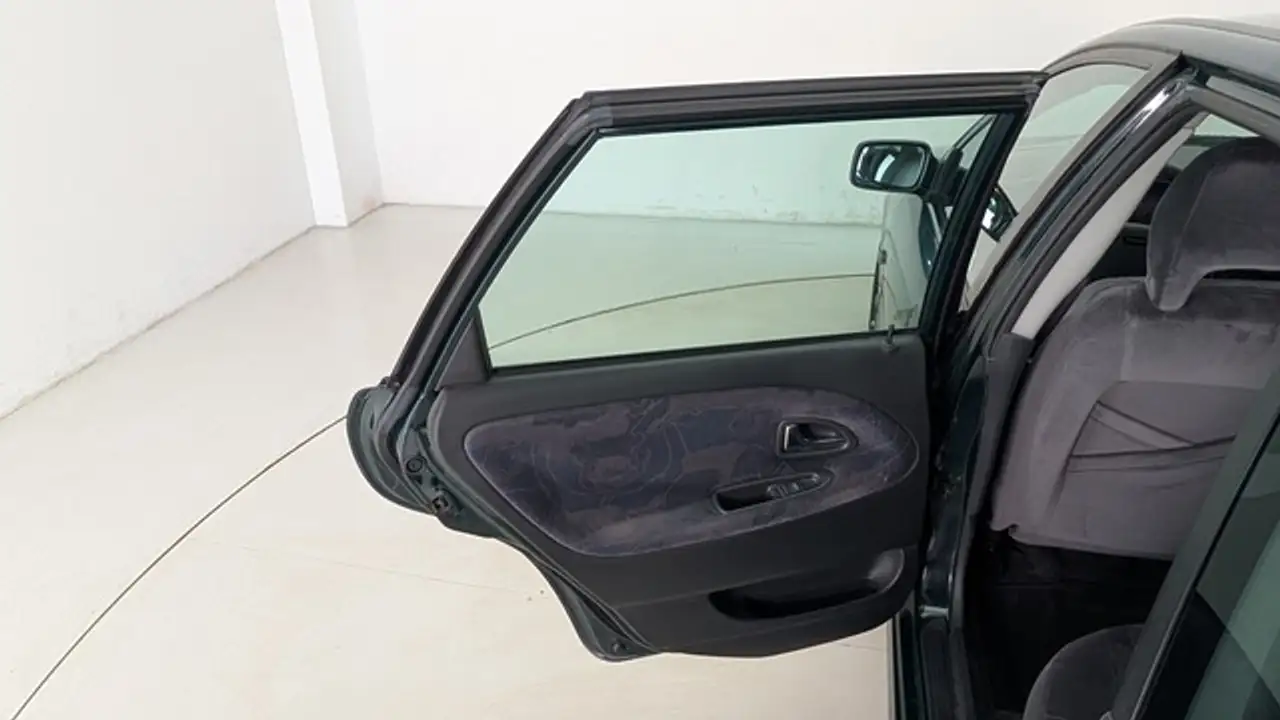 Volvo V40 Cross Country 2.0T, foto 11