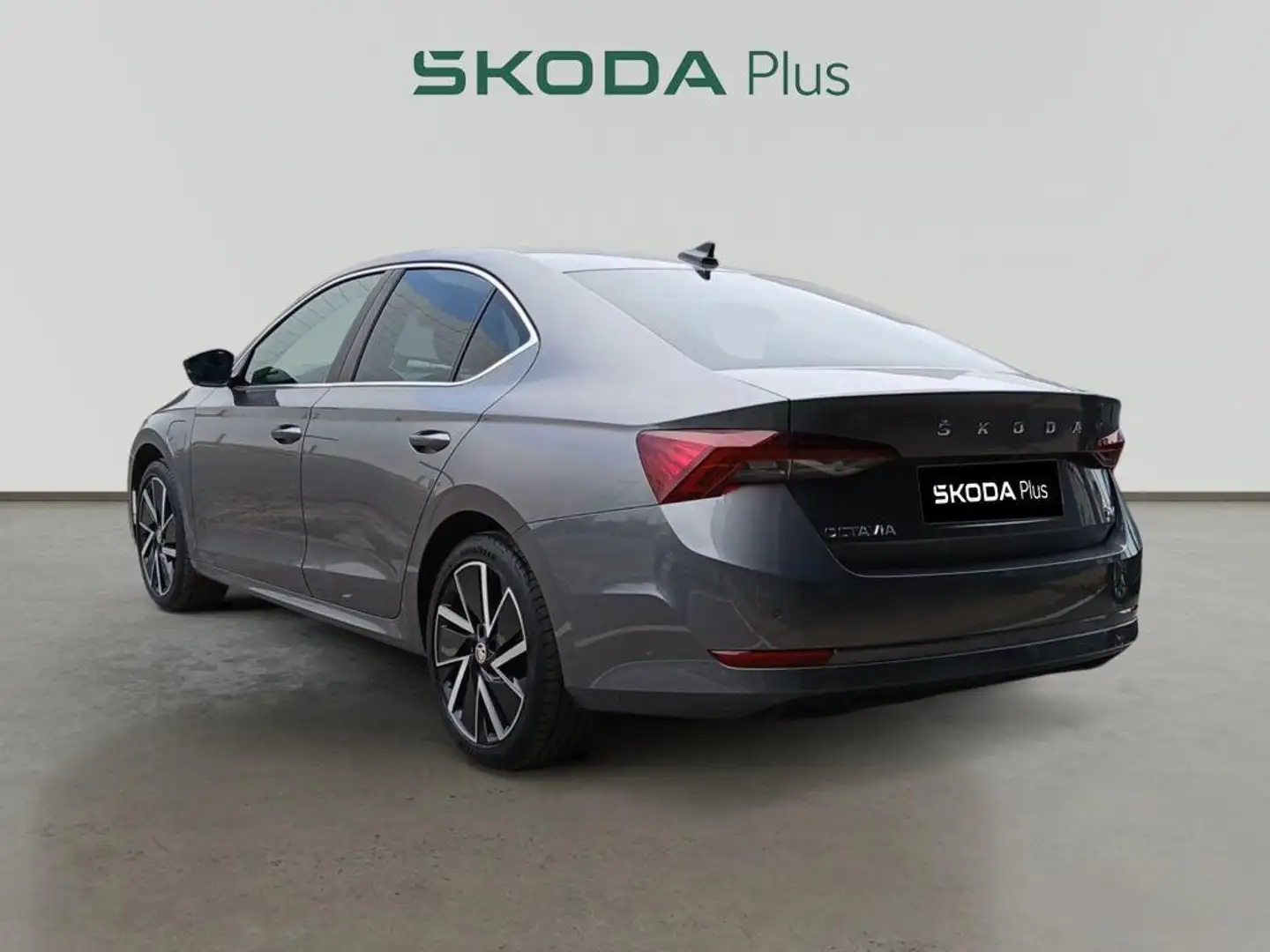 Skoda Octavia 1.4TSI PHEV Style DSG Gris - 2