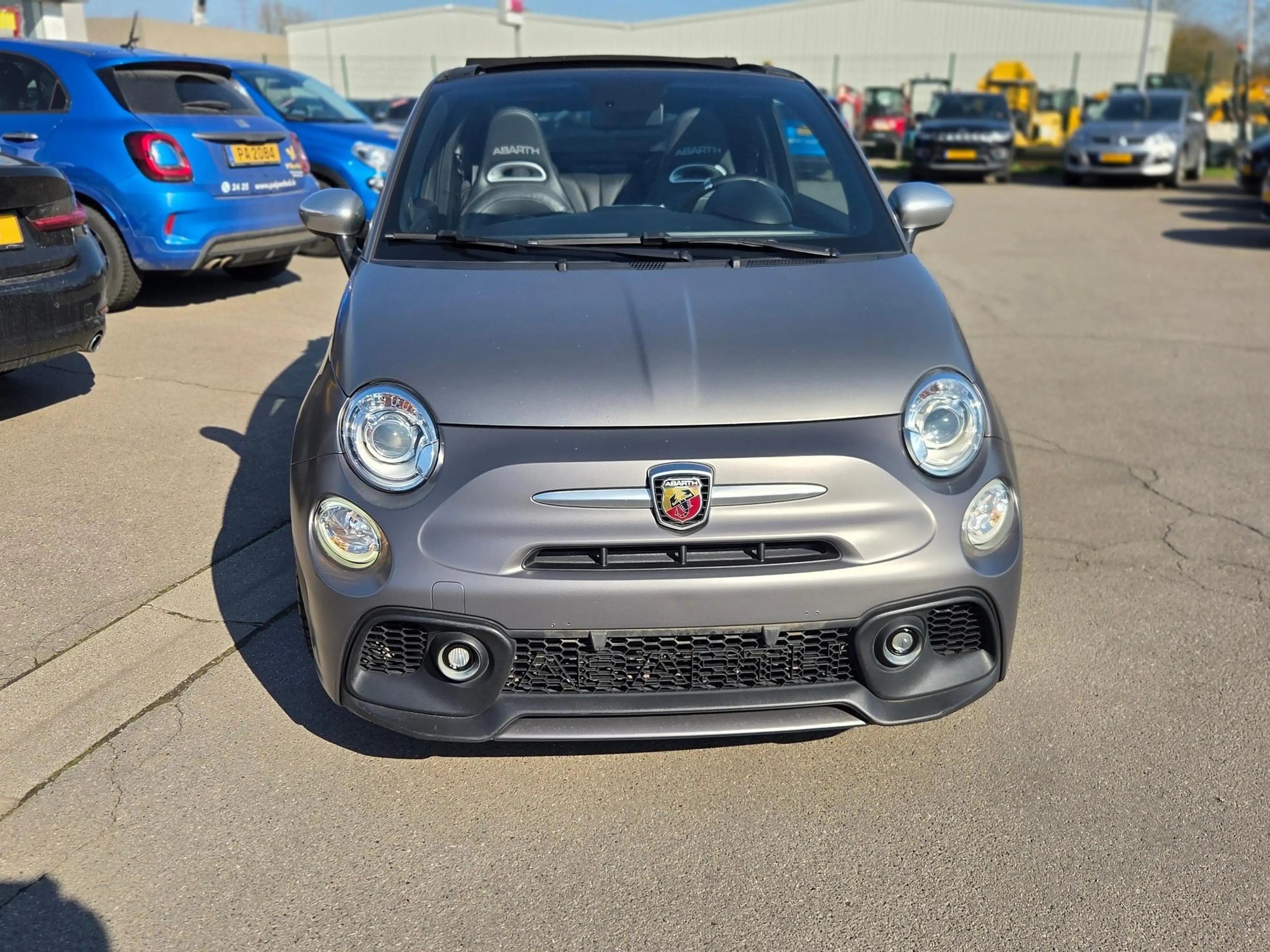 Abarth 500 CAB TURISMO 165 CV — photo 3