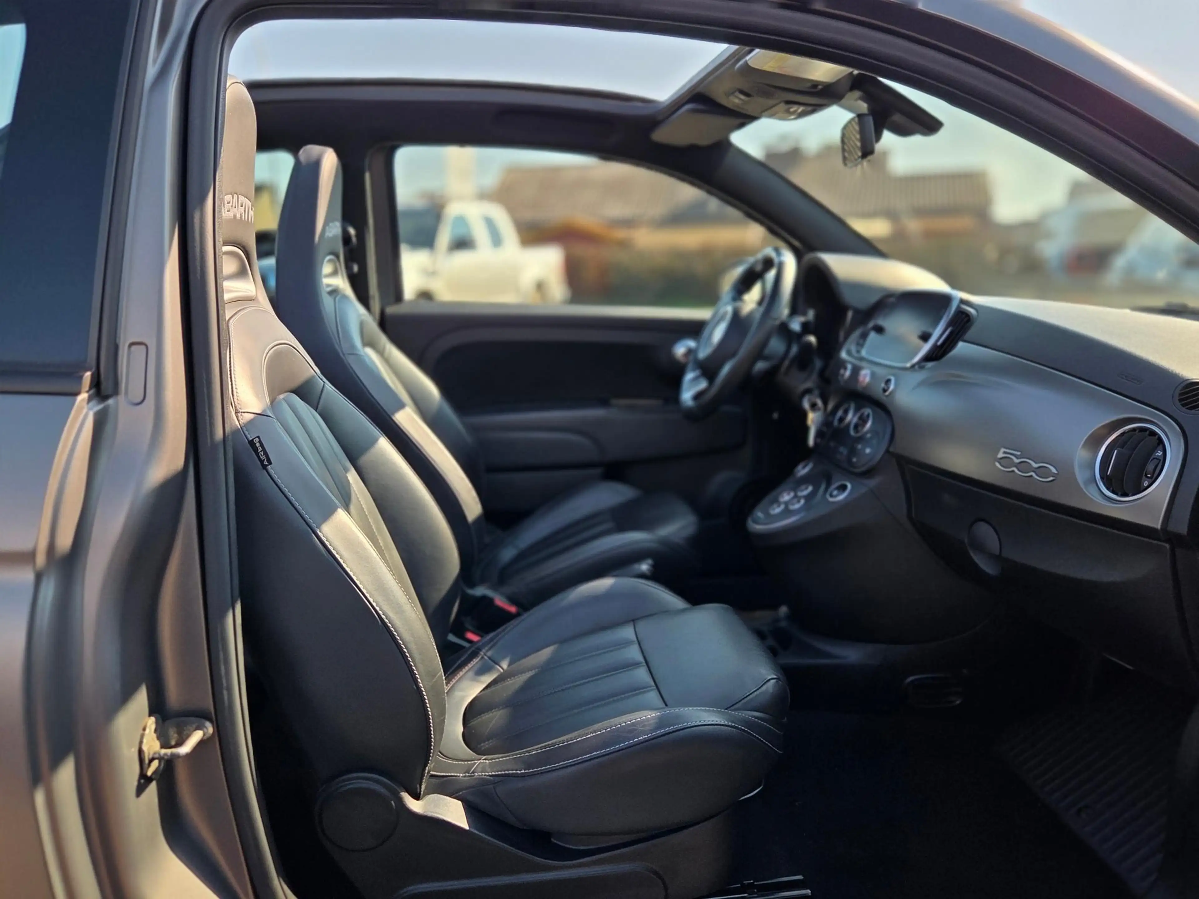 Abarth 500 CAB TURISMO 165 CV — photo 6