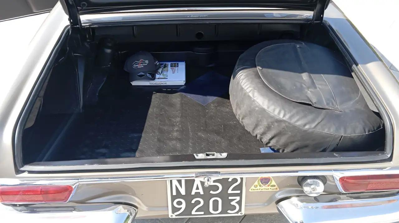 Mercedes-Benz SL 280, foto 9