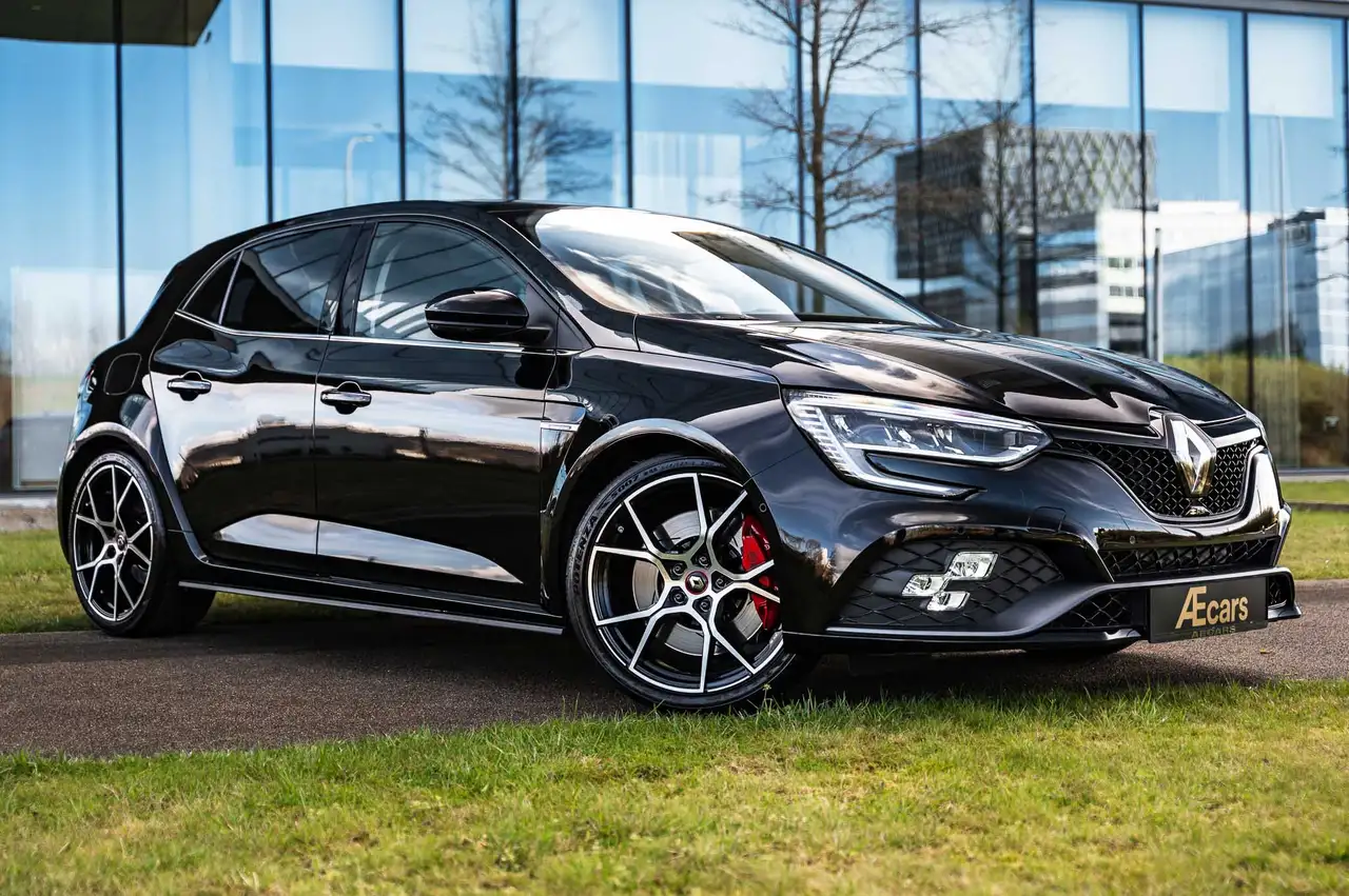 Renault Megane RS / ONLY 5.000 KM / CARBON / PANO ROOF / BELGIAN 4