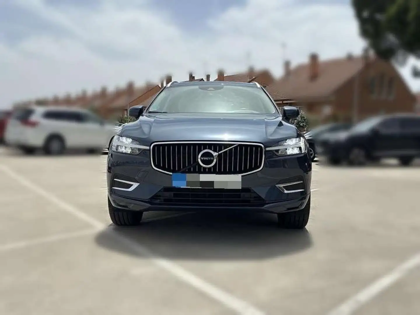 Volvo XC60 2.0 B4 D Inscription Auto Gris - 1