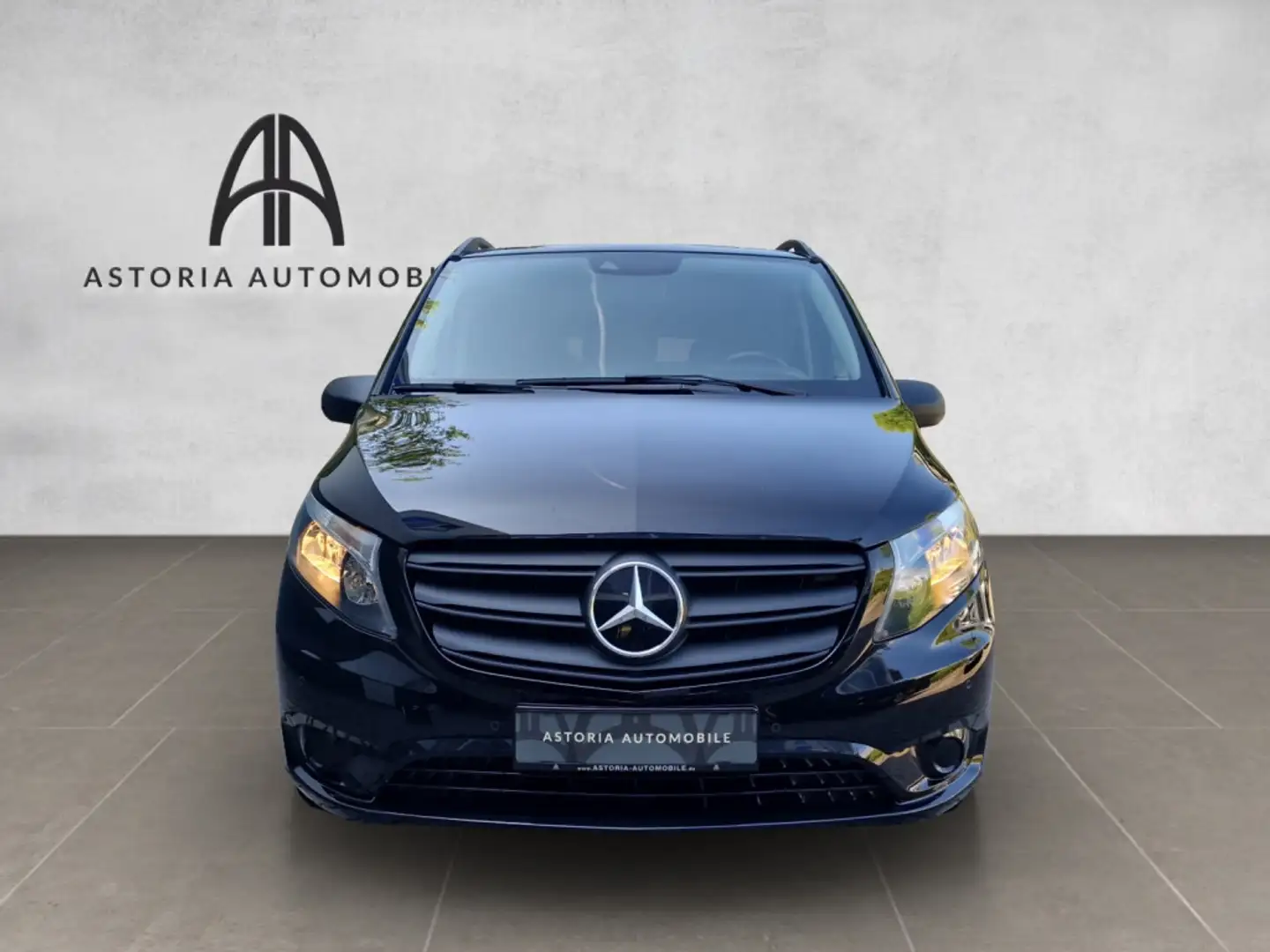 Mercedes-Benz Vito Tourer 116 Pro lang 9-Sitzer PDC RS 3200mm Black - 2