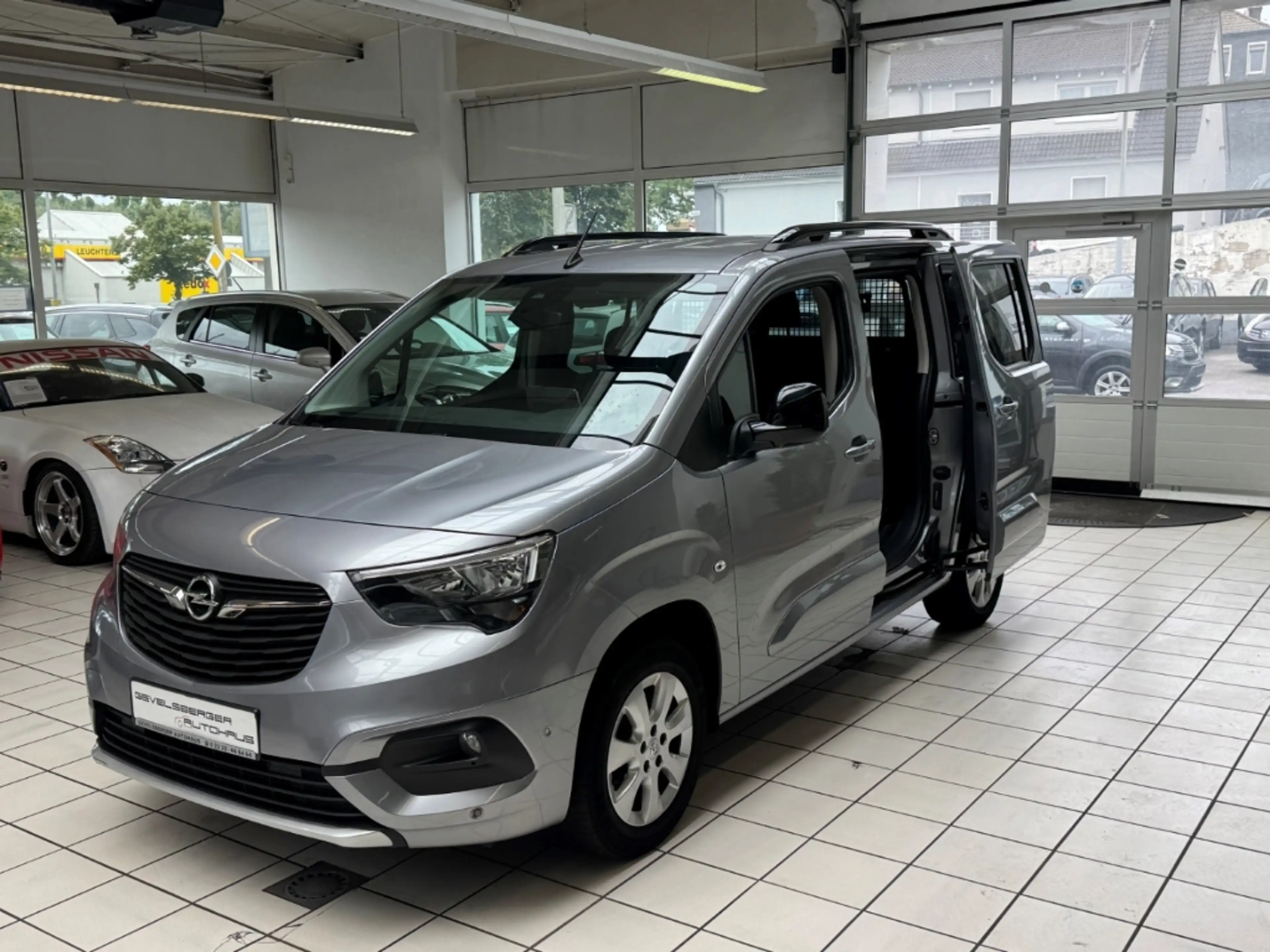 Opel Combo Life E Ultimate*1Hd*Scheck*Netto:9990Euro — photo 10