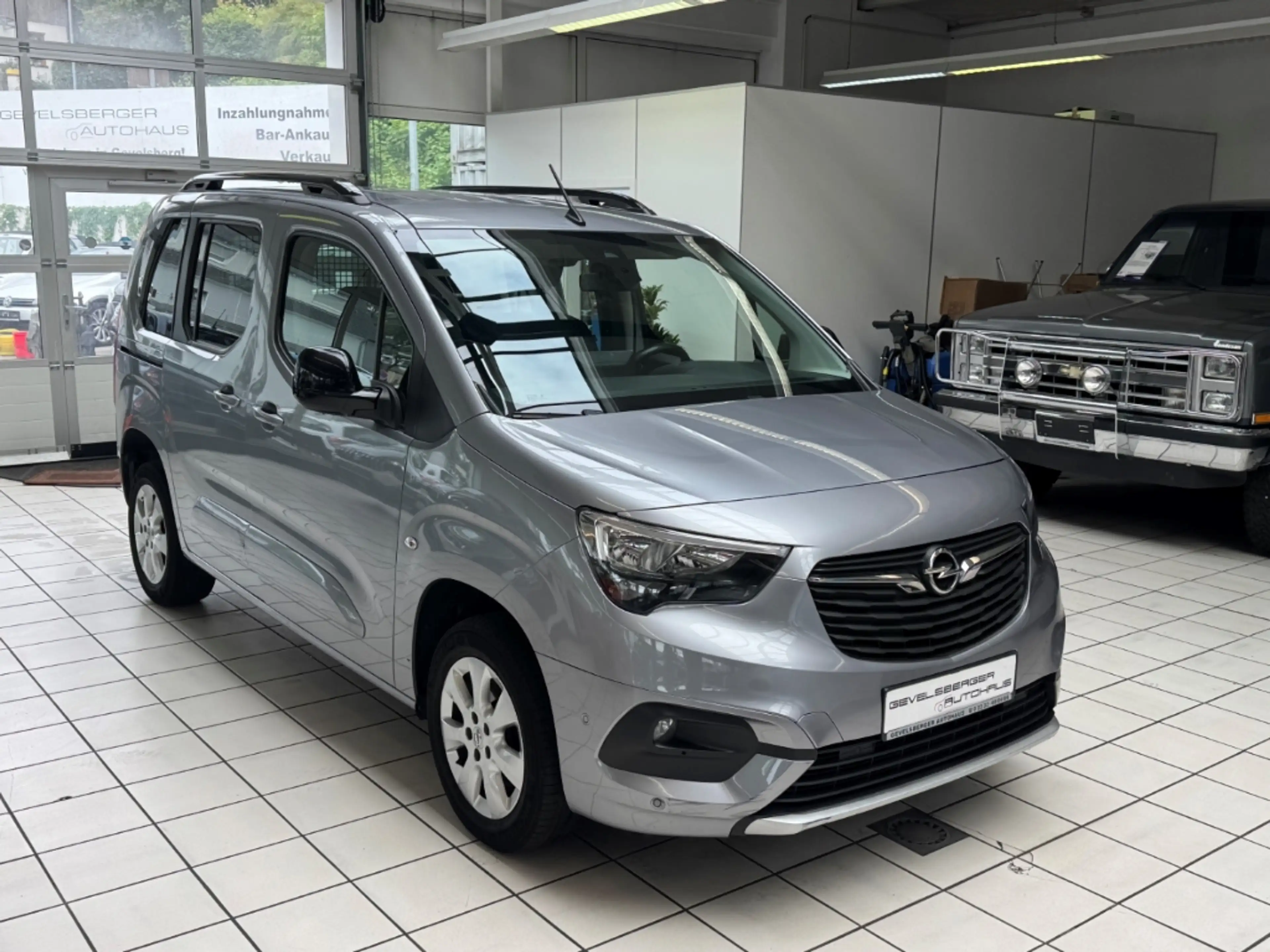 Opel Combo Life E Ultimate*1Hd*Scheck*Netto:9990Euro — photo 9