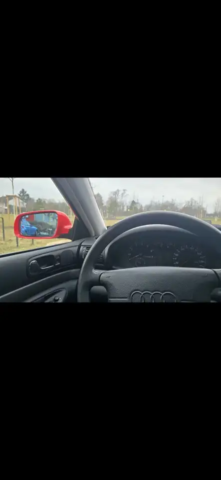 Audi A4 2.4, foto 6