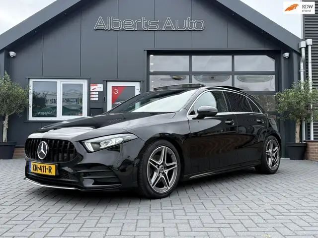 Mercedes-Benz A 200 Advantage AMG | PANO | SFEER | AUT |