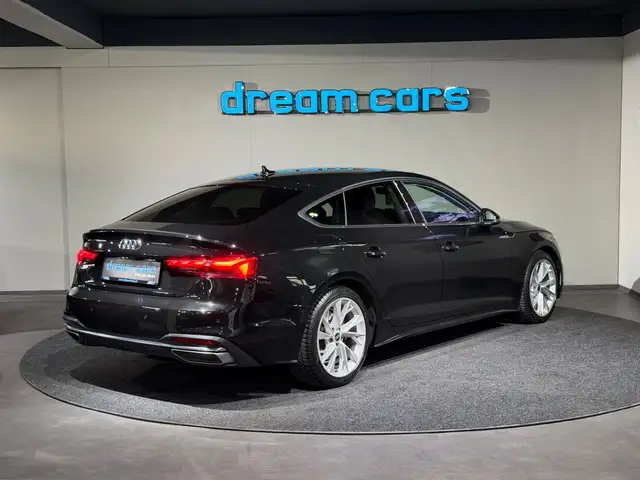 Audi A5 view 12