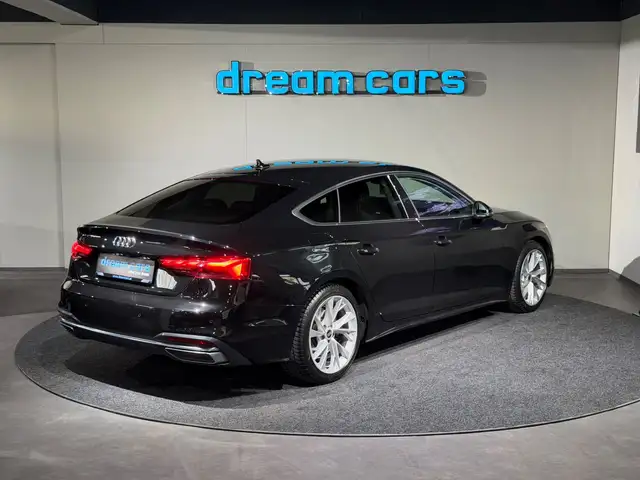 Audi A5 view 16