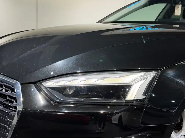 Audi A5 view 11