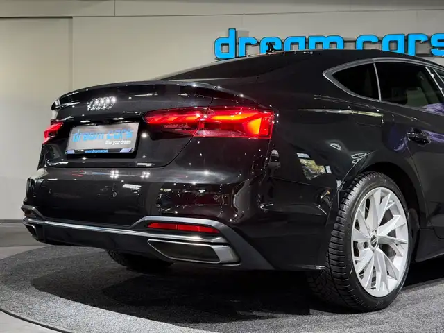 Audi A5 view 7