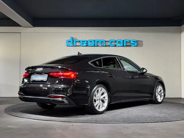 Audi A5 view 2