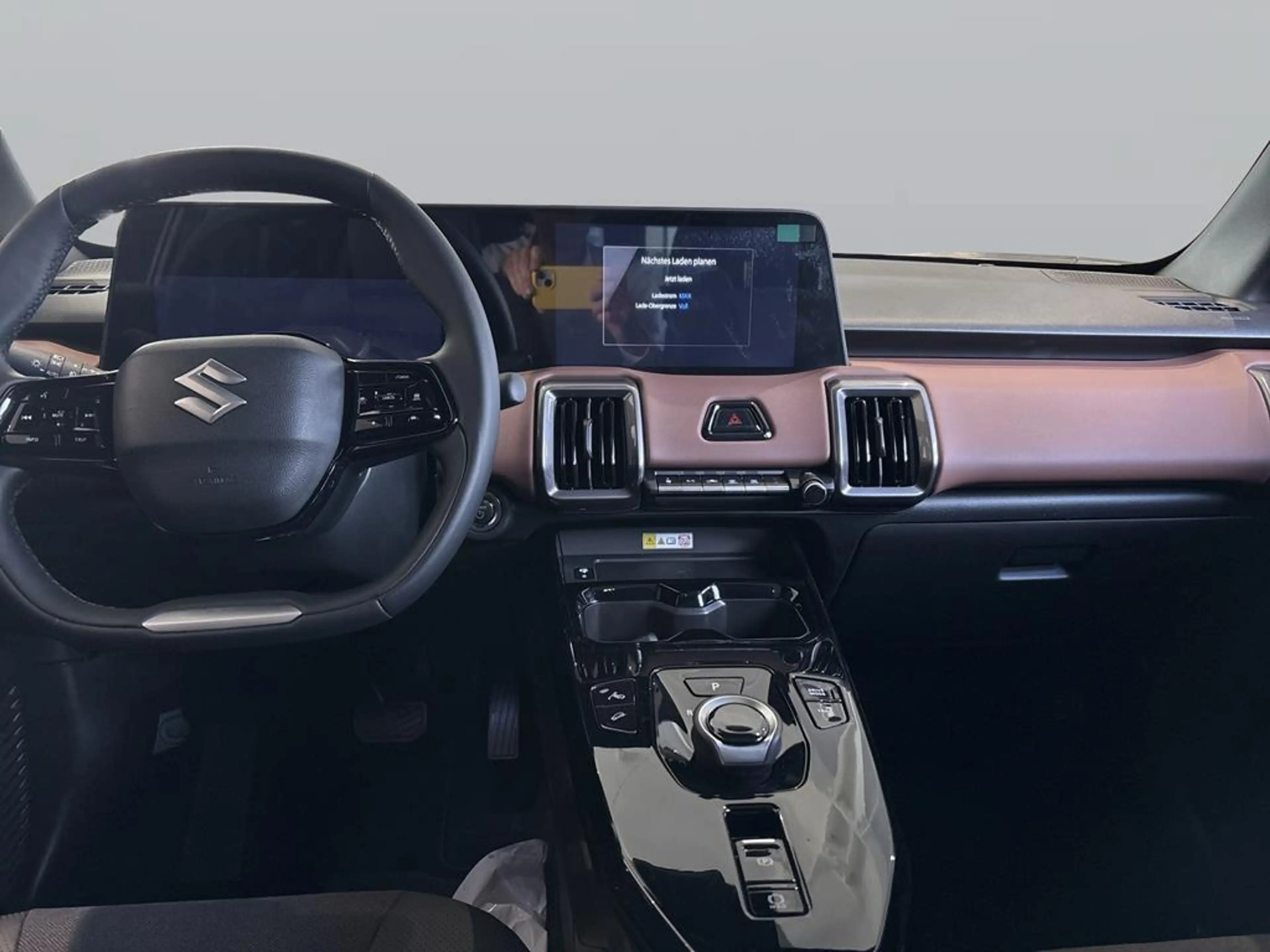 Suzuki Vitara (61kWh) ALLGRIP-e Comfort+ — photo 15