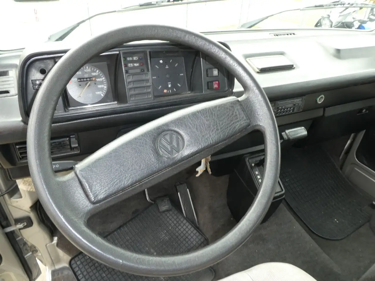 Volkswagen T3 Multivan T3 Vanagon Automatik, Klima, foto 9