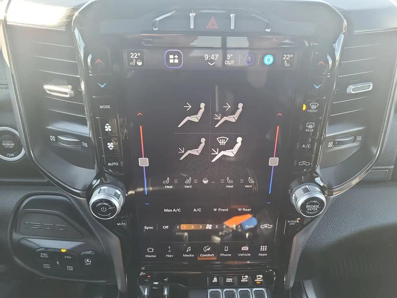 RAM 1500 снимка RAM 1500