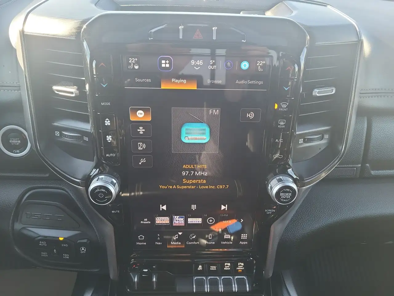 RAM 1500 снимка RAM 1500