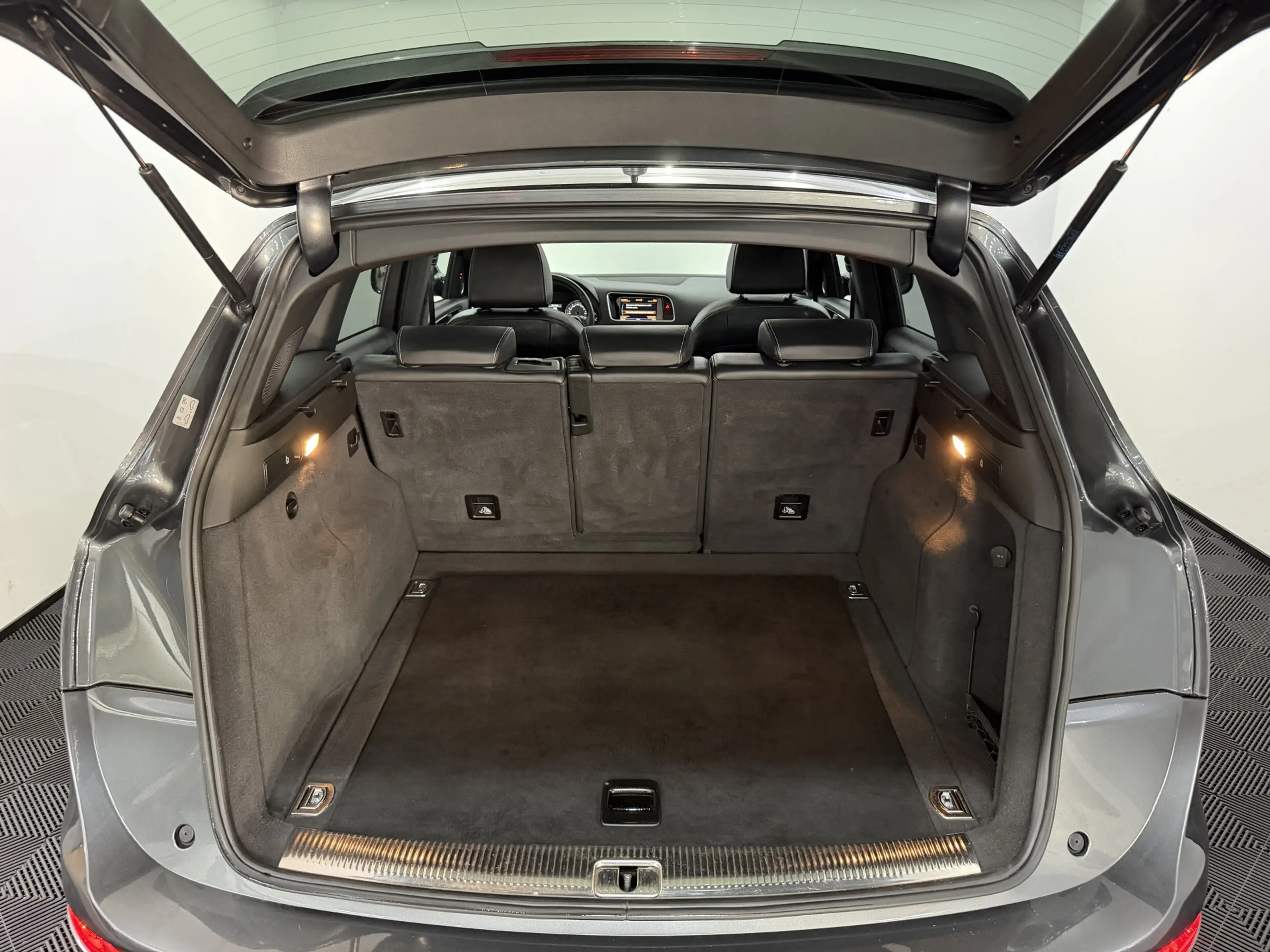 Audi Q5 3.0 TDI SQ5 quattro Pro Line Panoramadak, Leder, C — photo 34