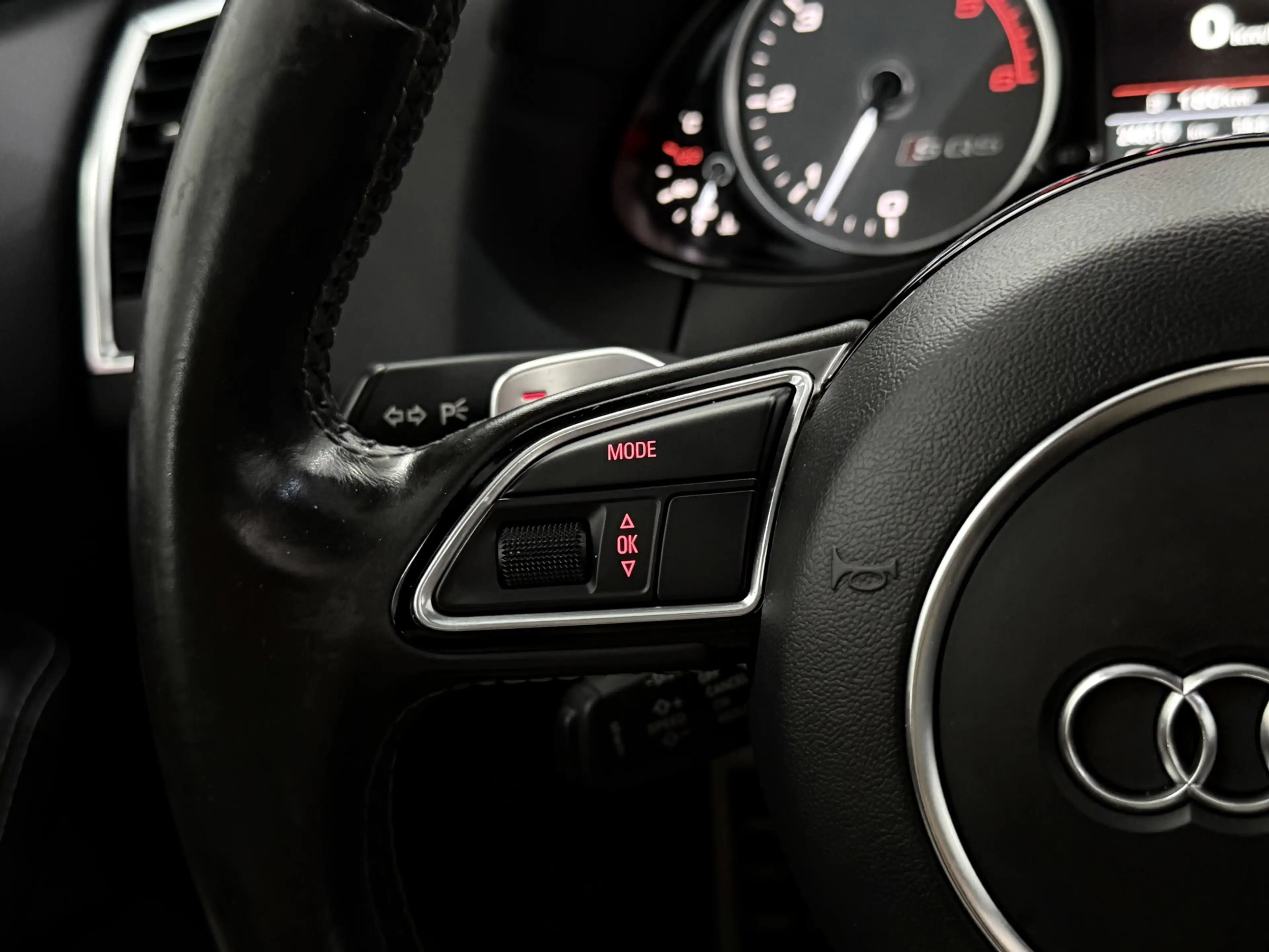 Audi Q5 3.0 TDI SQ5 quattro Pro Line Panoramadak, Leder, C — photo 28