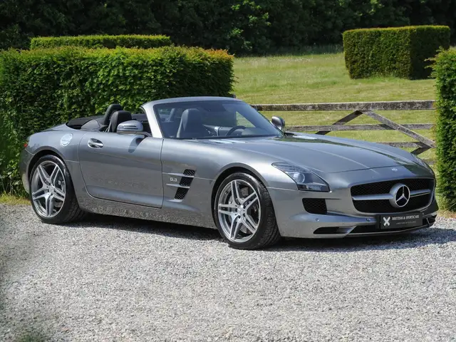 Mercedes-Benz SLS AMG Roadster