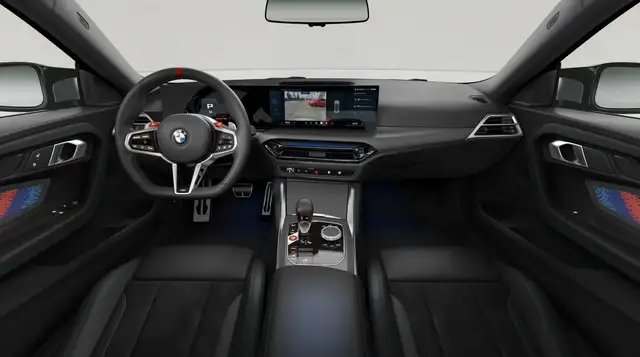 BMW M2 view 4