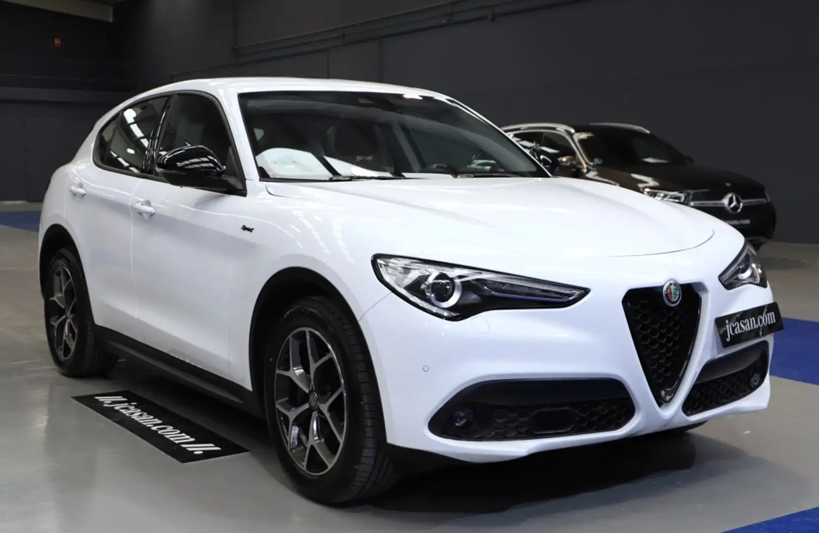 Alfa Romeo Stelvio 2.2 Sprint RWD 190 Aut. Blanco - 2