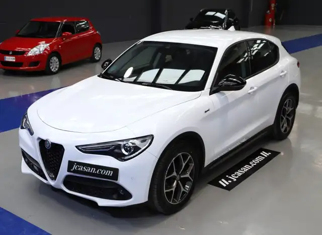 Alfa Romeo Stelvio 2.2 Sprint RWD 190 Aut.