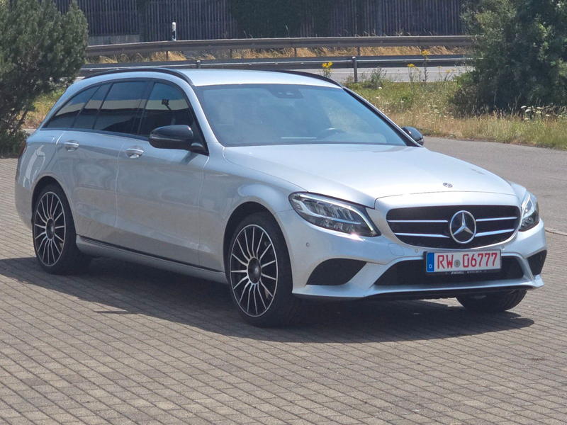 Mercedes-Benz C 300 T/AVANTGARDE/NIGHT PAKET/NAVI/KAMERA — photo 3