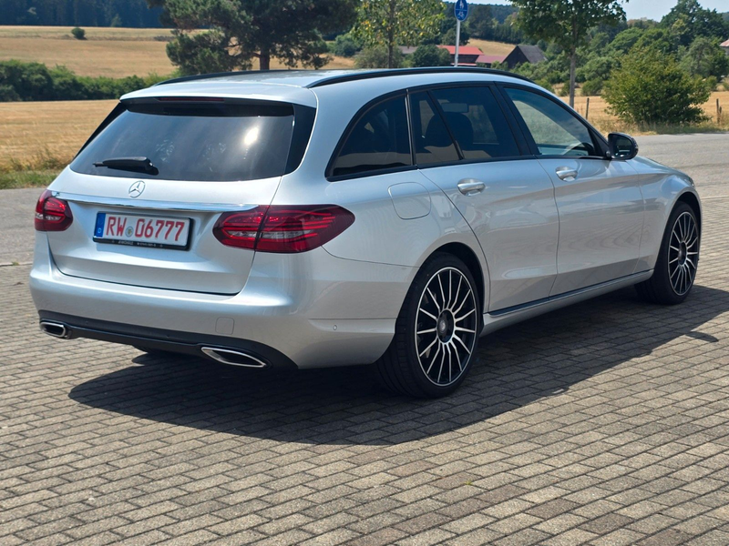 Mercedes-Benz C 300 T/AVANTGARDE/NIGHT PAKET/NAVI/KAMERA — photo 5