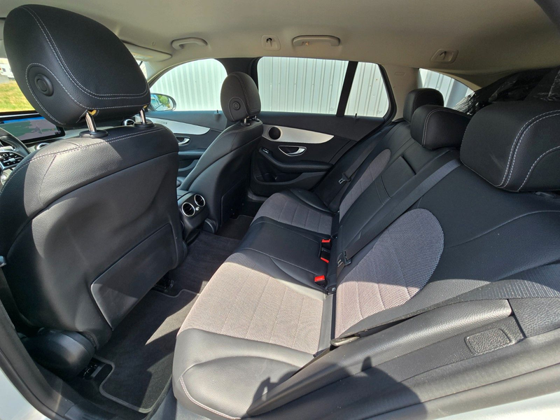 Mercedes-Benz C 300 T/AVANTGARDE/NIGHT PAKET/NAVI/KAMERA — photo 9