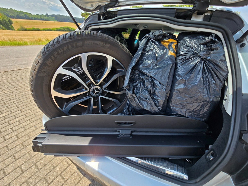 Mercedes-Benz C 300 T/AVANTGARDE/NIGHT PAKET/NAVI/KAMERA — photo 12