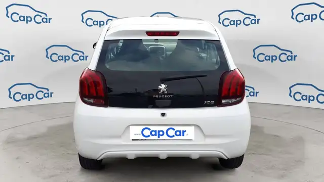 Peugeot 108 view 3