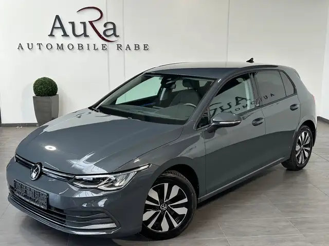 Volkswagen Golf view 2