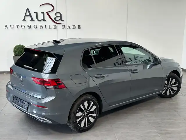 Volkswagen Golf view 5
