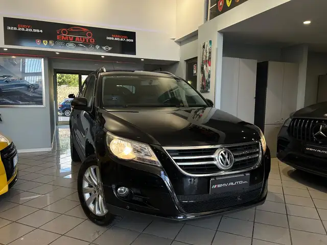 2009 Volkswagen Tiguan in Black for sale