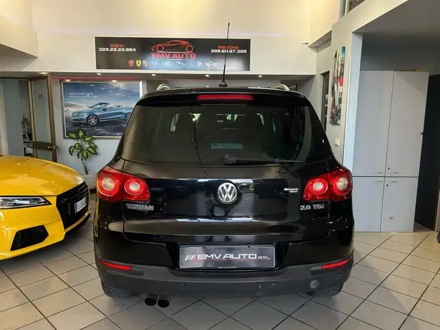 Volkswagen Tiguan view 12